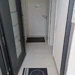 Apartment Modernes 1- Zimmer- Am Fusse Des Hohenstaufen *