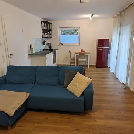 Modernes 1- Zimmer- Am Fusse Des Hohenstaufen *