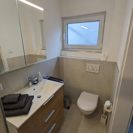 Lejlighed Modernes 1- Zimmer- Am Fusse Des Hohenstaufen Göppingen
