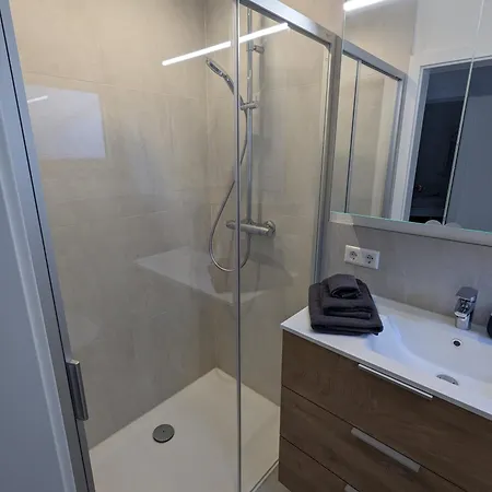 Modernes 1- Zimmer- Am Fusse Des Hohenstaufen *