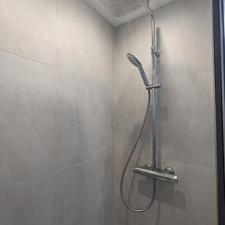 Lägenhet Modernes 1- Zimmer- Am Fusse Des Hohenstaufen Göppingen