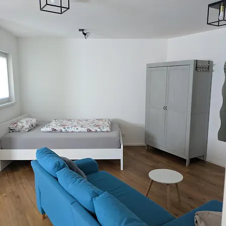 Apartment Modernes 1- Zimmer- Am Fusse Des Hohenstaufen